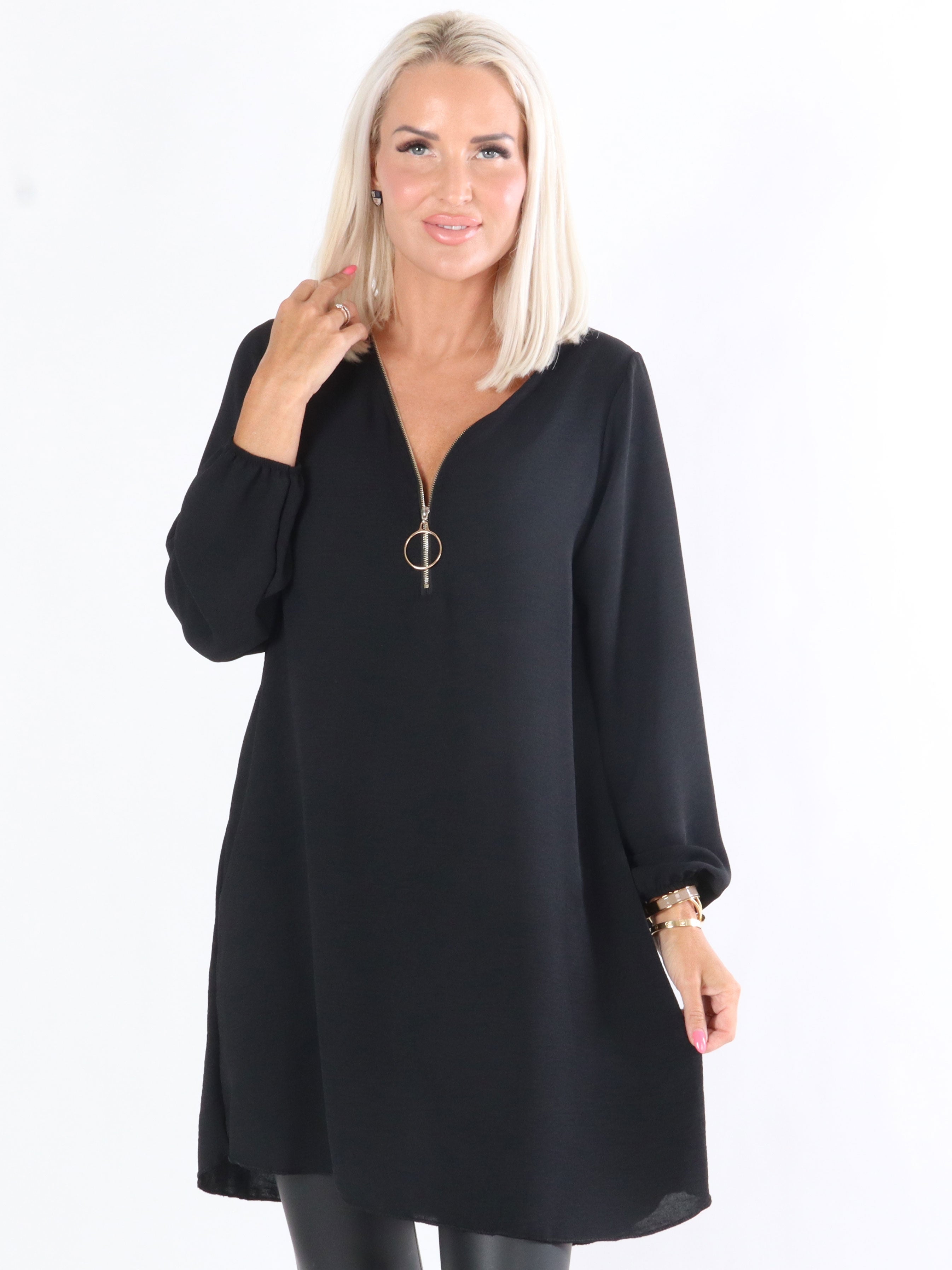 Lala - Tunica i lös passform med dragkedja i halsen